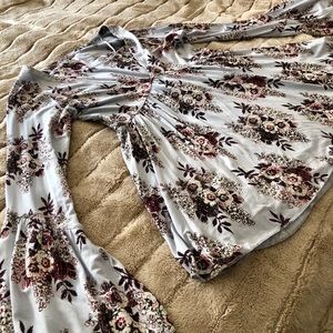 Powder blue Free People long sleeve! 💙💕